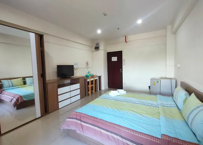 Hotel Komol 3*