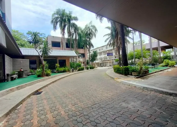 Komol 3*