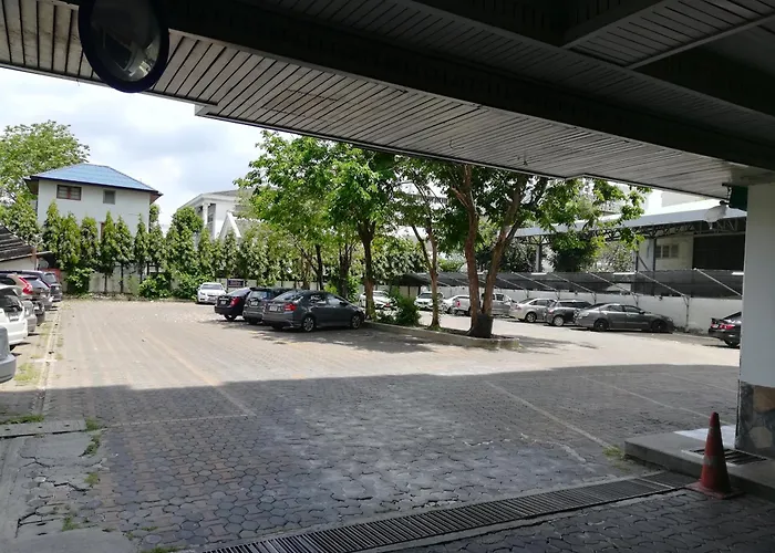 Hotel Komol