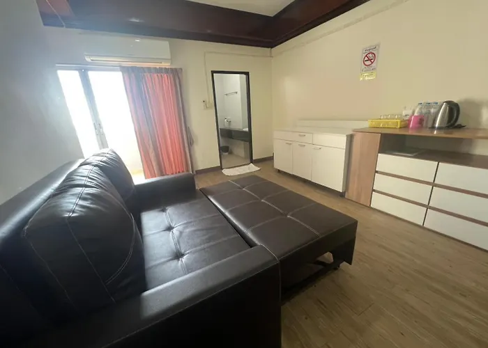 Komol Hotel