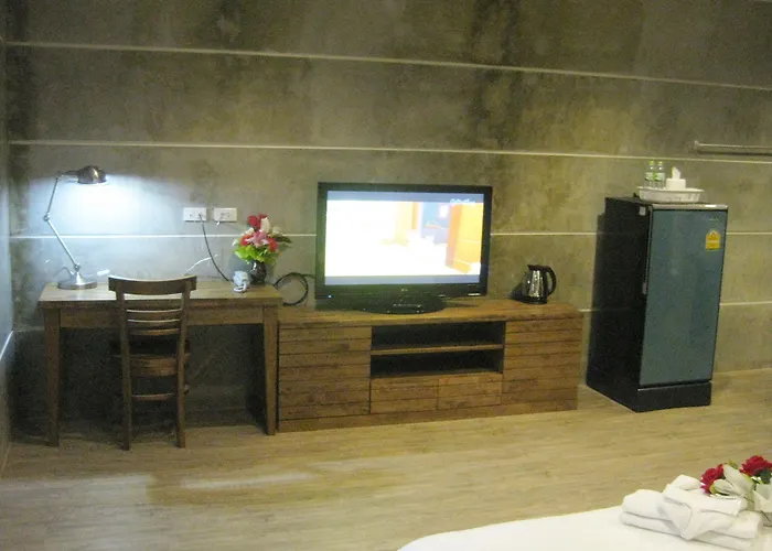 Komol 3*